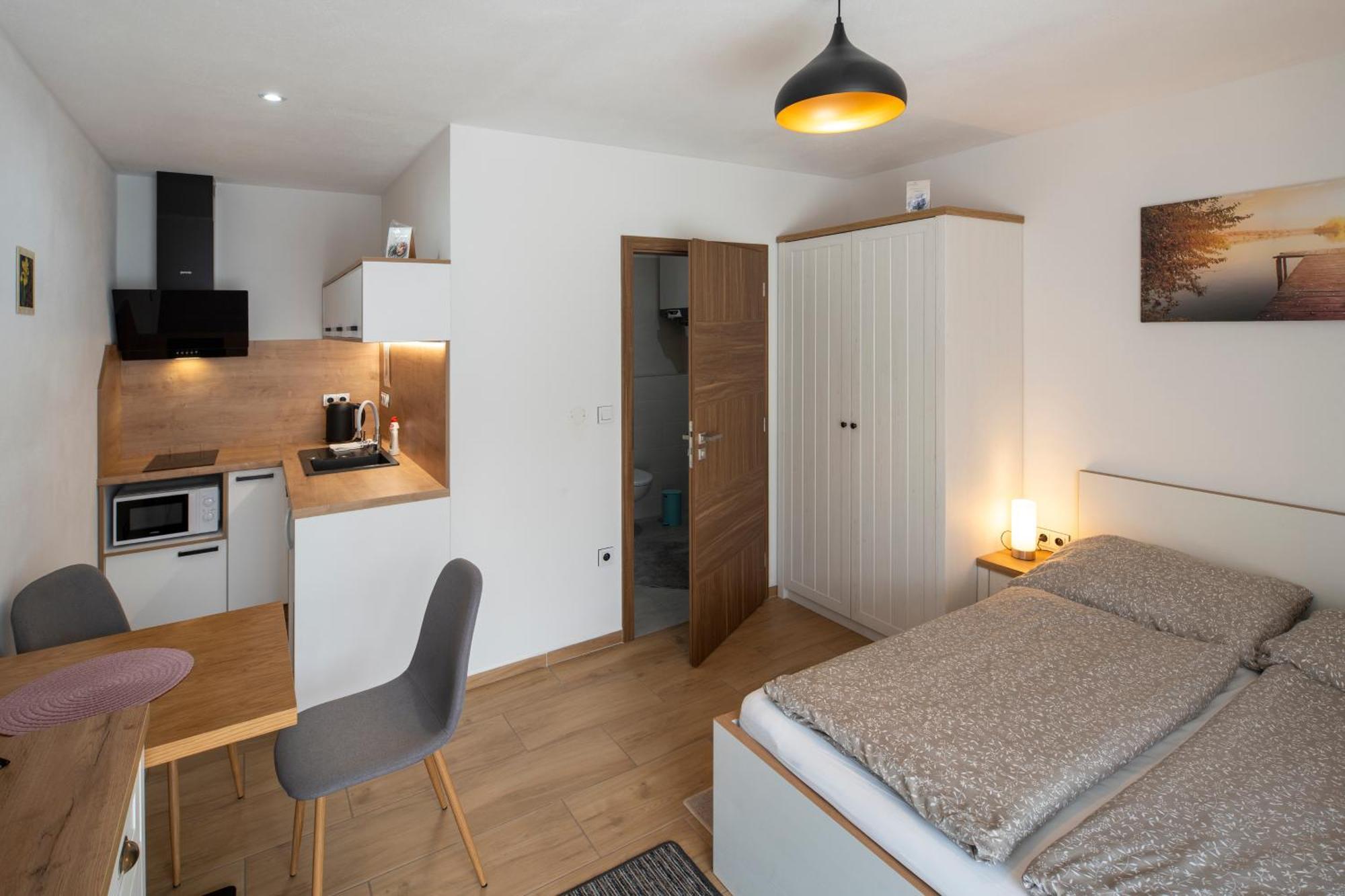 Apartmany Pod Namestim 2 Тельч Екстер'єр фото