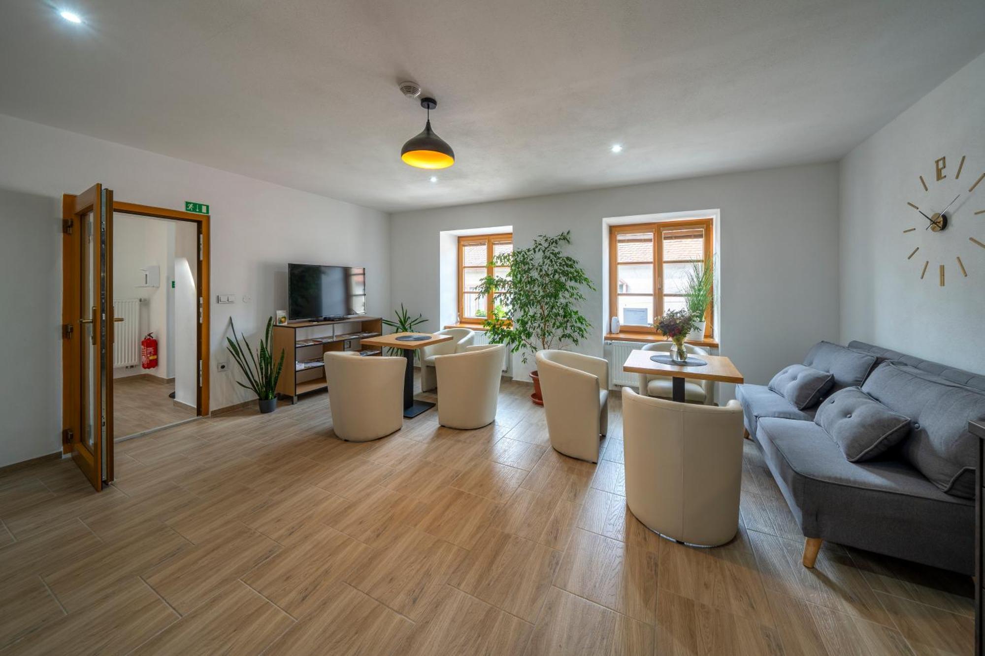 Apartmany Pod Namestim 2 Тельч Екстер'єр фото