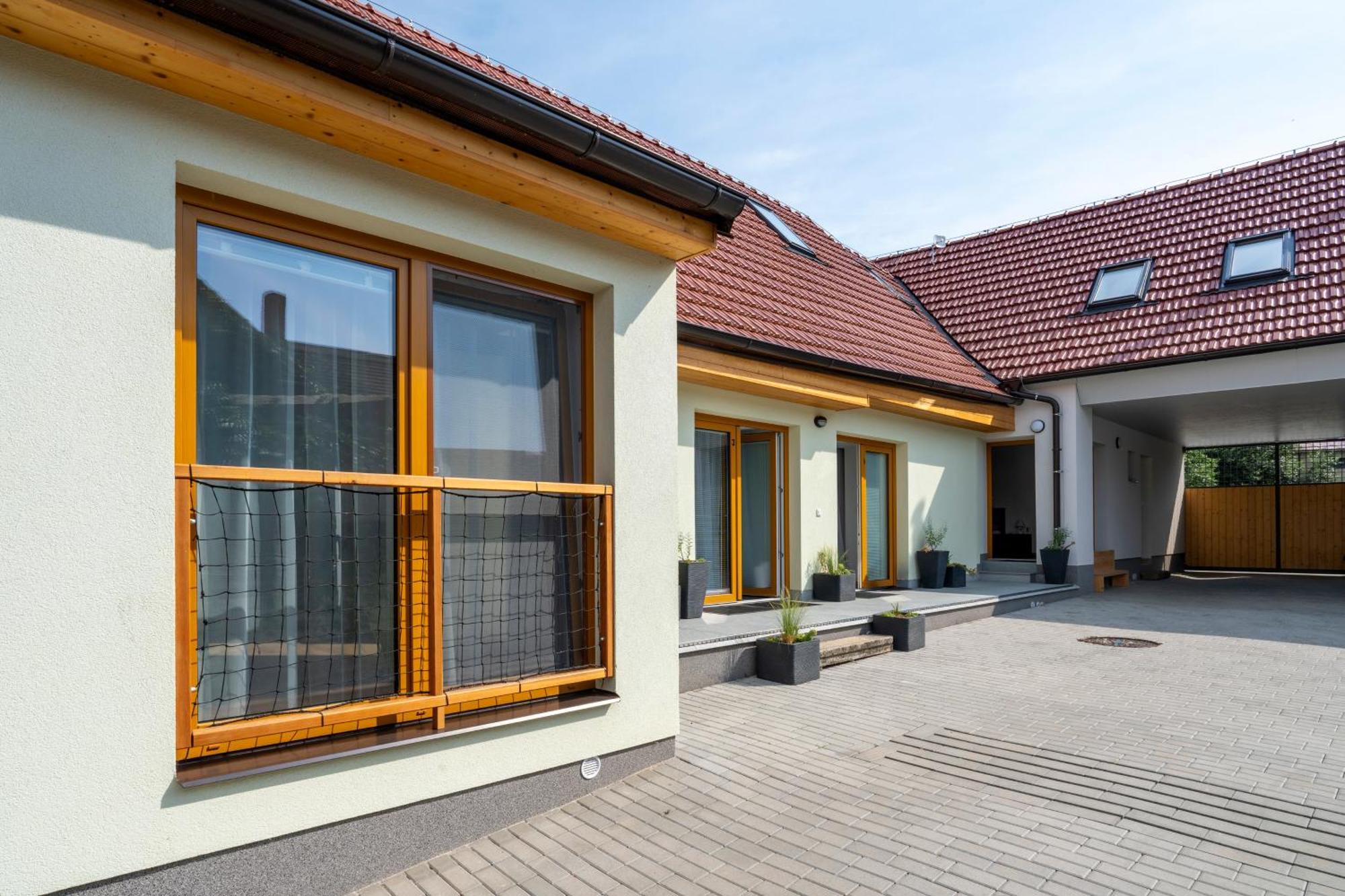 Apartmany Pod Namestim 2 Тельч Екстер'єр фото